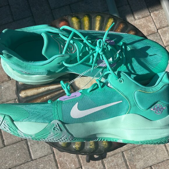 Nike Giannis Immortality 2 Basketball Shoes – Sz 18 – New - Picture 10 of 14